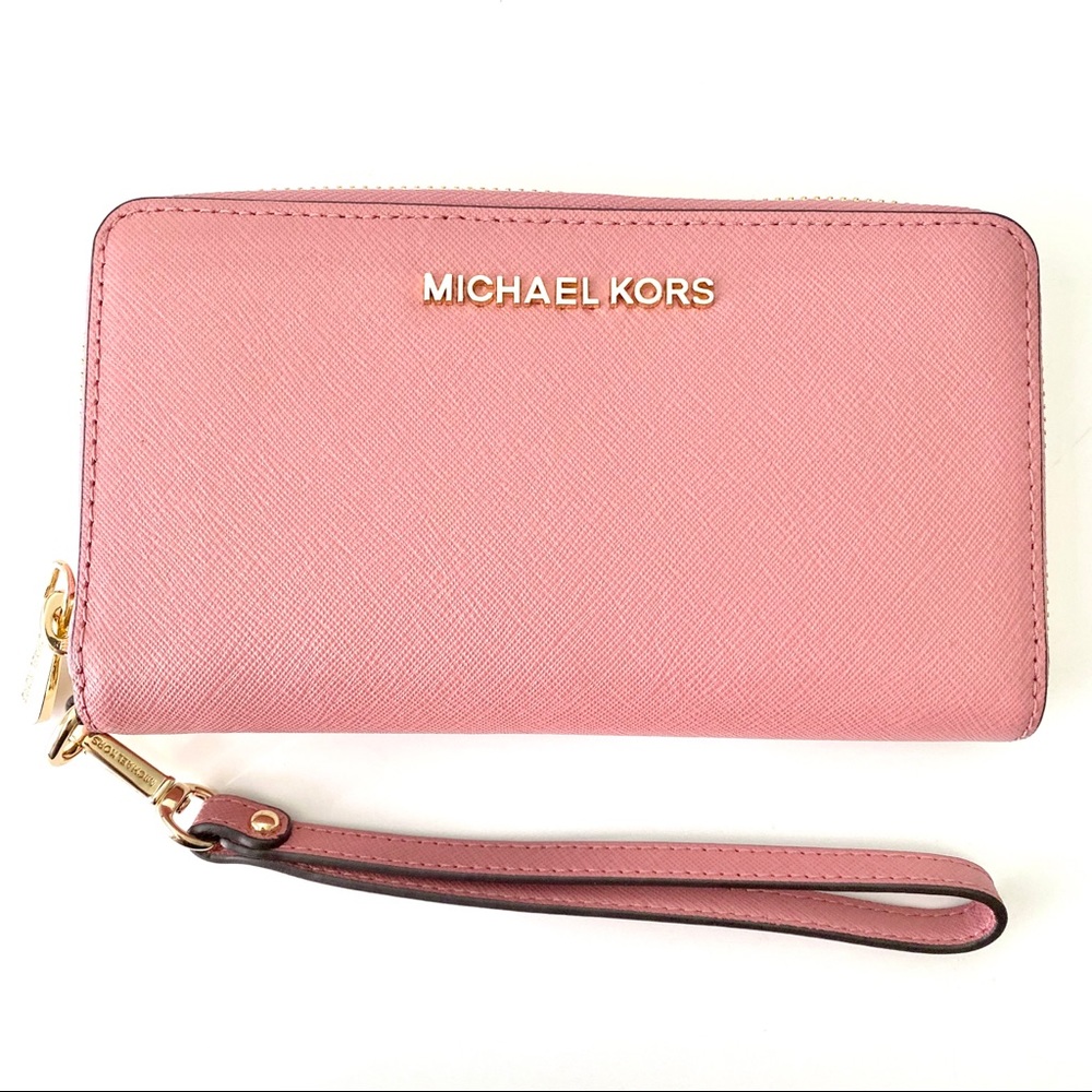 NEW✨ Michael Kors Wristlet Wallet in Rose
